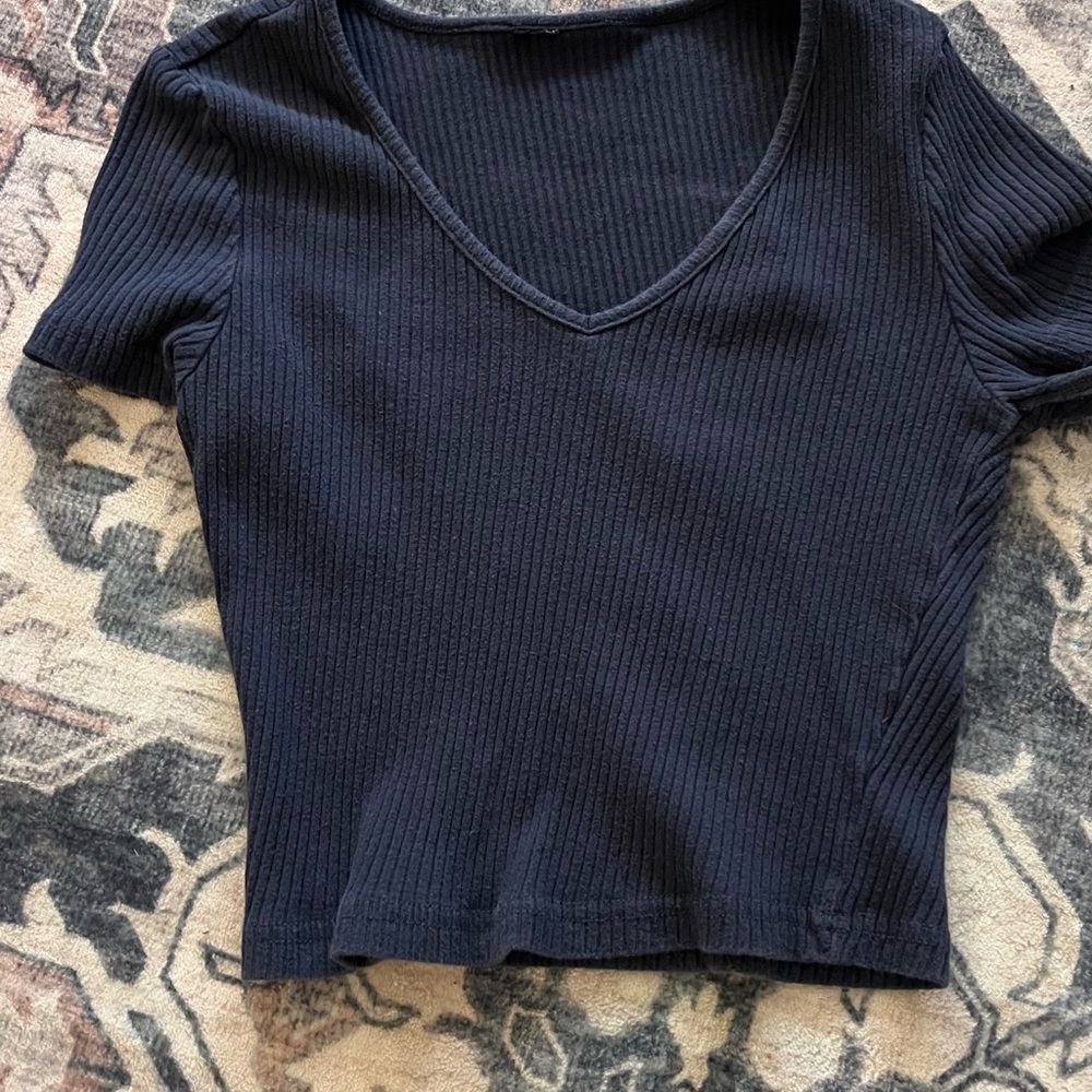 Ribbed cropped shirt